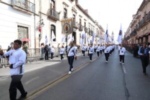 UMSNH muestra la grandeza de su talento deportivo en el desfile cívico deportivo con motivo del 114 aniversario de la Revolución Mexicana-Morelia Informativo