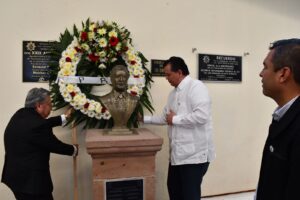 Secundaria Técnica 114  30 Aniversario Luctuoso-Morelia Informativo2