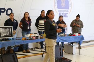 Estudiantes visitan las instalaciones de la FGE-Morelia Informativo2