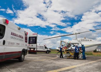Con ambulancias aéreas y terrestres SSM atiende emergencias de mujeres embarazadas