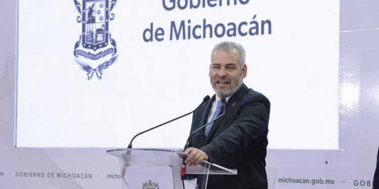 Destaca Bedolla avance del 43 % en construcción del teleférico de Uruapan