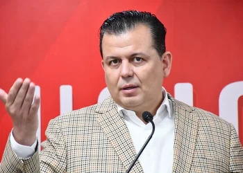 Sin los que defraudaron al PRI, “el partido ahora sí inspira confianza”: Memo Valencia