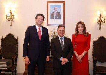 Alfonso Martínez embajadores - Morelia Informativo