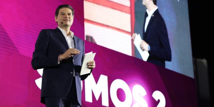 Alfonso Martínez 3er informe avances sociales