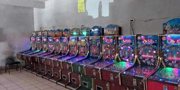 Aseguran maquinas tragamonedas en operativo la SIE y FGE-Morelia Informativo