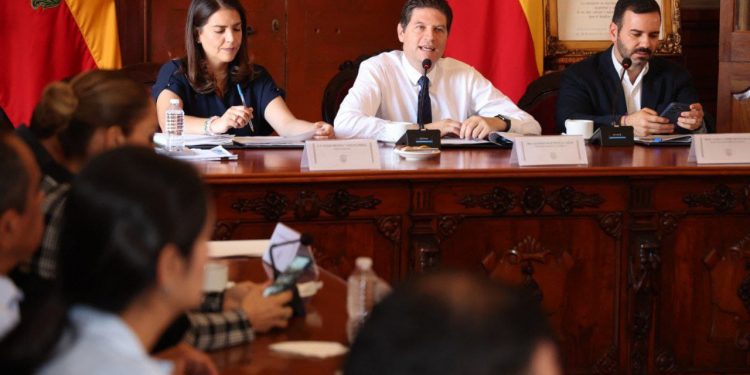 Boxeadora Soledad Vargas, recipiendaria de la presea Amalia Solórzano Bravo