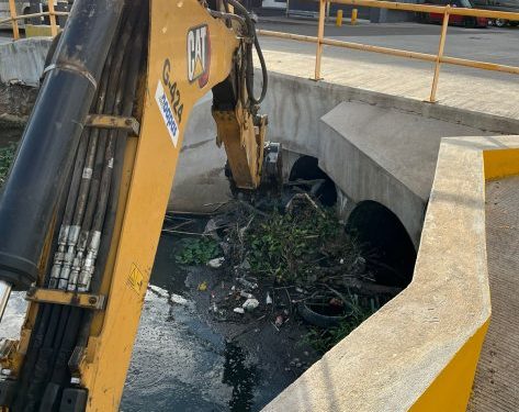 Destaponamiento en el Dren Barajas-Morelia Informativo