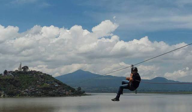 Conoce la Tirolesa de la isla de Janitzio-Morelia Informativo