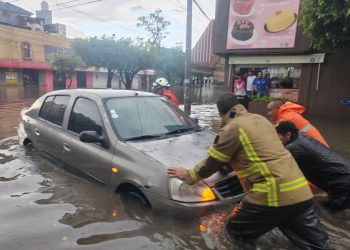 PC brinda apoyo a Vecinos de la Colonia Prados Verdes-Morelia Informativo