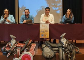 Tradicional Carrera de Caballos de Taretan: Sectur-Morelia Informativo