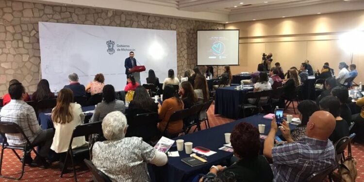 Conferencia en conmemoración al Día mundial en contra de la trata de personas-Morelia Informativo