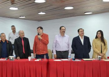 Reunión exitosa PT Reginaldo Sandoval