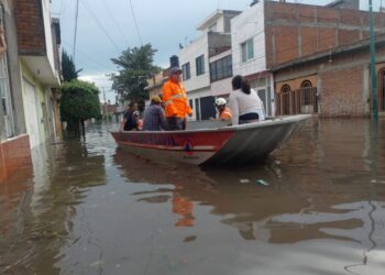 Continúan las labores de apoyo y auxilio en la Carlos Salazar-Morelia Informativo