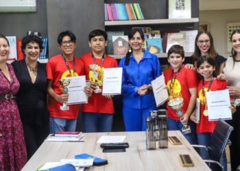 Reconoce SEE a estudiantes campeones en mundial de cálculo mental-Morelia Informativo