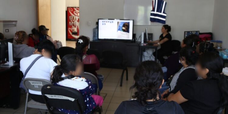 Presenta FGE registro fotográfico de cadáveres no identificados a colectivos de búsqueda de personas-Morelia Informativo