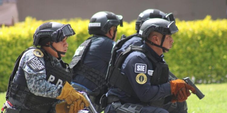 Se gradúa elemento de FGE del Curso de Operaciones Especiales de la Guardia Civil-Morelia Informativo