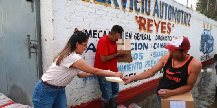 Entrega DIF Morelia despensas y apoyos a familias afectadas por lluvias-Morelia Informativo