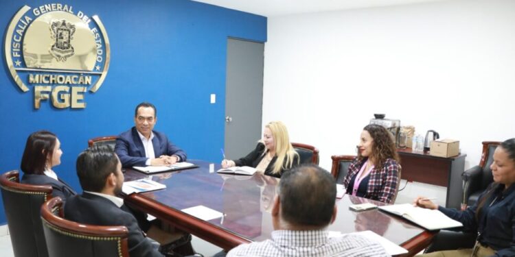 Encabeza Fiscal General reunión de evaluación con personal de estructura del CJIM