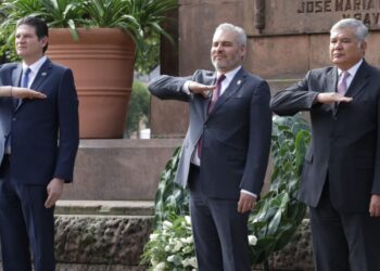 Con Claudia Sheinbaum en la Presidencia de la República, se marca el tiempo de las mujeres: Bedolla