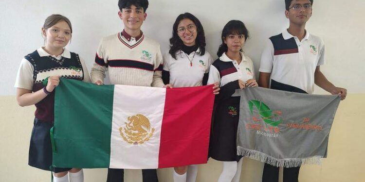 Estudiantes Cecytem