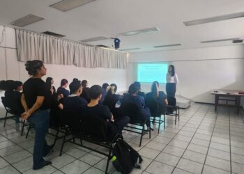 Imparte FGE taller de prevención de la violencia sexual a estudiantes del CREE Morelia