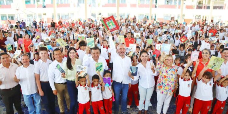Fomento de lectura estudiantes michoacanos