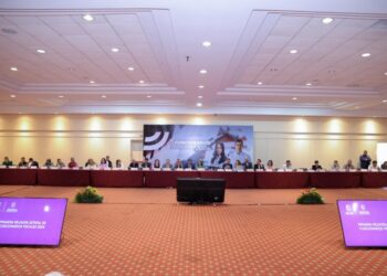Gobierno de Michoacán celebra primer encuentro con presidentes municipales