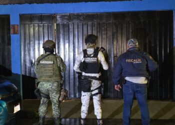 Fiscalía General asegura narcóticos y detiene a dos personas, en cateo a un domicilio de la colonia Unión-Morelia Informativo