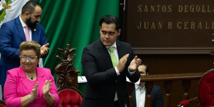 Llama Christian Jaramillo a diputados salientes a seguir impulsando el desarrollo de Michoacán-Morelia Informativo