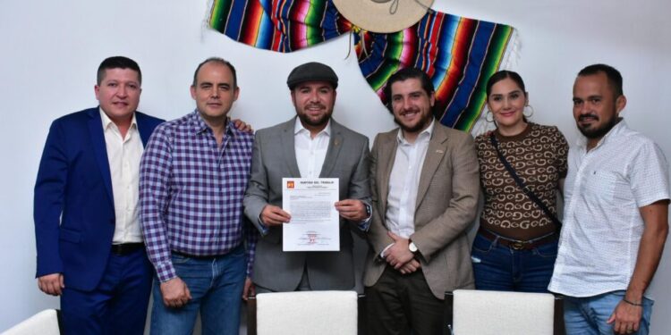 Ratifican a Reyes Galindo como coordinador del PT en el Congreso de Michoacán-Morelia Informativo