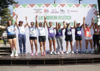 Con gran éxito, se retoma la Carrera Atlética Relevos de la Independencia-Morelia Informativo