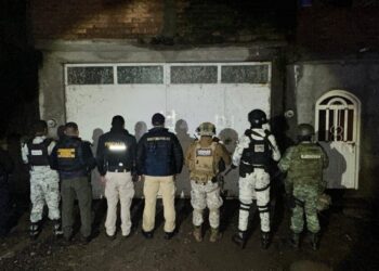 FGE, en cateo asegura un vehículo con reporte de robo, en la localidad de San Agustín del Pulque, en el municipio de Cuitzeo