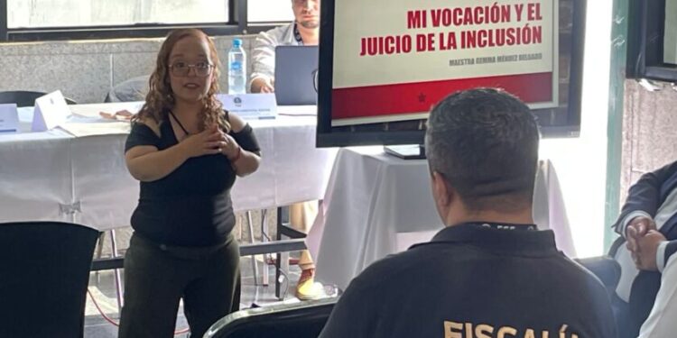 Capacitan a personal de la Fiscalía Regional de La Piedad en materia de Atención a la Discapacidad y Accesibilidad