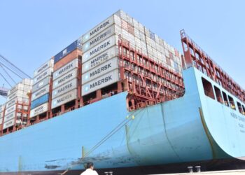 Puerto de Lázaro Cárdenas opera con normalidad: Sedeco