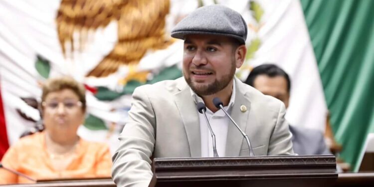 Aprobación de permiso menstrual refleja un gran paso en la agenda pro derechos para las mujeres en Michoacán: Reyes Galindo