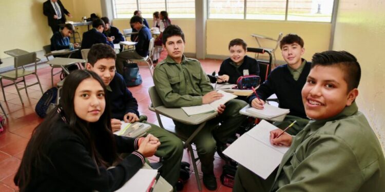 SEE evaluación aprendizaje estudiantes