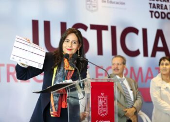 Sin intermediarios, SEE brinda justicia laboral a 2 mil 300 maestros