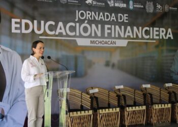 Sí Financia créditos Apatzingán