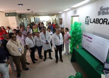 Supervisan obras en HGSZ No. 9 titular del IMSS en Michoacán y secretario general del SNTSS sección XX