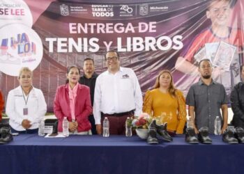 Llegan tenis para más de 33 mil estudiantes de Morelia y Cuitzeo