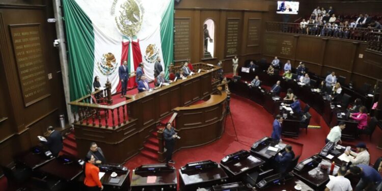 Abre 76 Legislatura convocatoria para registrar propuestas merecedoras de la Presea “Constitución de 1814”-Morelia Informativo