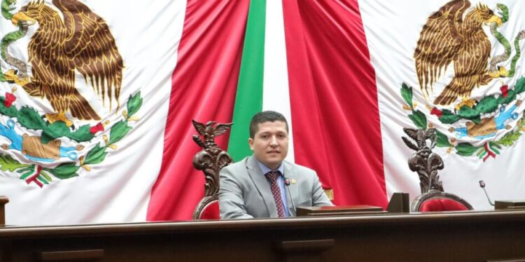 Avala y respalda Fabiola Alanís Reforma a la Guardia Nacional desde el congreso de Michoacán-Morelia Informativo