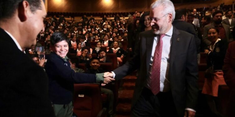 Himno de Michoacán refleja la cultura e historia del estado: Bedolla-Morelia Informativo