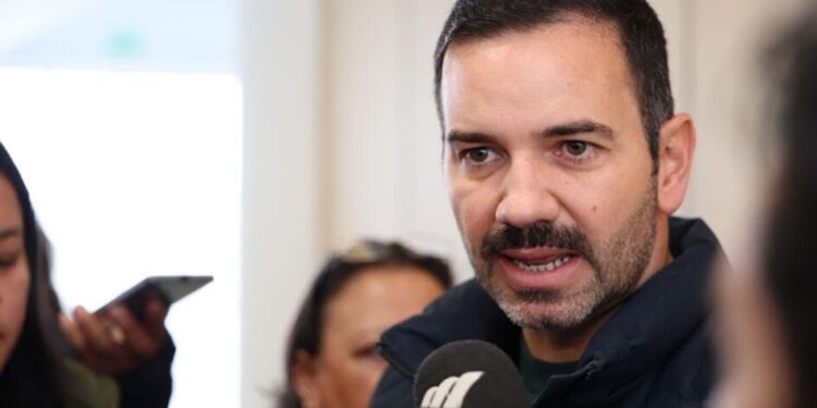 Niveles de ríos y drenes, estables durante desfogue controlado de Presa de Cointzio