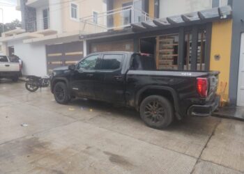 Tras operativo de Sedena, GN y FGR en Erongarícuaro, hay 5 detenidos, armas de fuego y vehículos asegurados