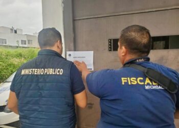 Asegura FGE en cateo, tres motocicletas con reporte de robo y alteraciones en sus medios de identificación