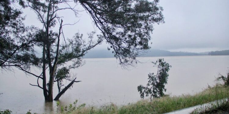 Ayuntamiento de Morelia supervisa desfogue controlado de la presa de Cointizo