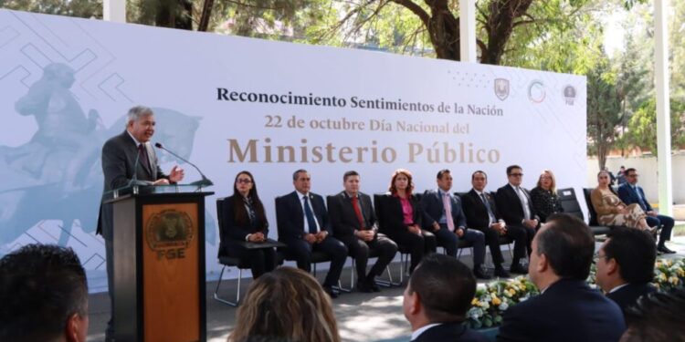 Entrega Fiscalía General, el Reconocimiento Sentimientos de la Nación-Morelia Informativo
