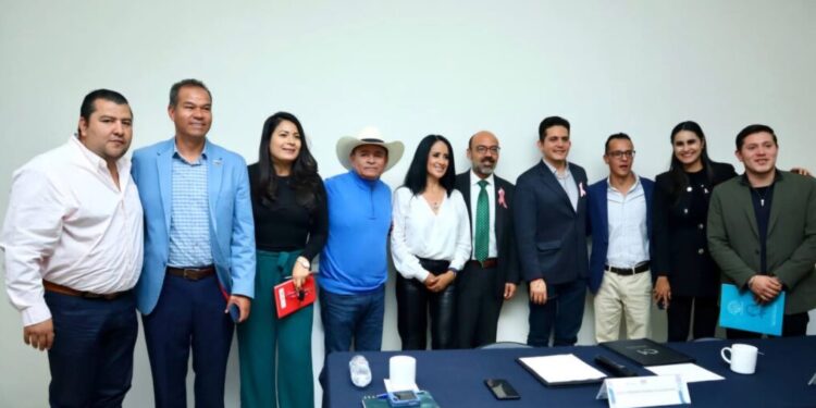 Colegio de Morelia da a conocer a ganadores del Reconocimiento al Mérito Docente