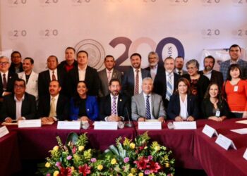 Va Comisión de Salud y Asistencia Social por la mejora integral de ese sector